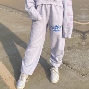 Boys Lie lavender pastel purple Lilac Angel Print Joggers size S